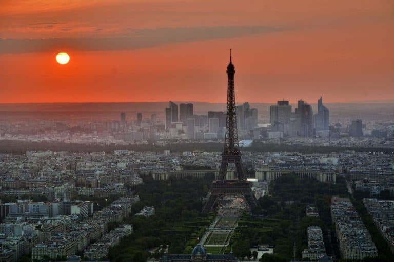 Sunset over Paris which is definitely a place where French is spoken