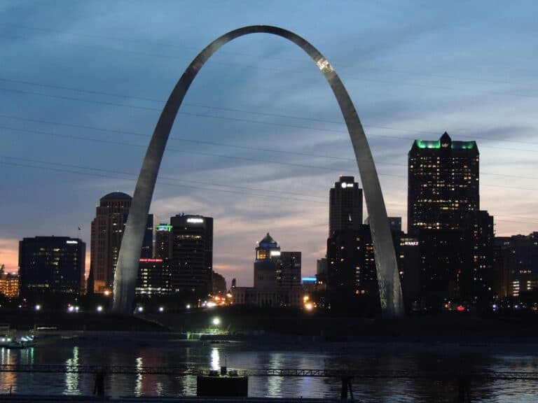 The Gateway Arch, something these famous musicians from St. Louis might know about